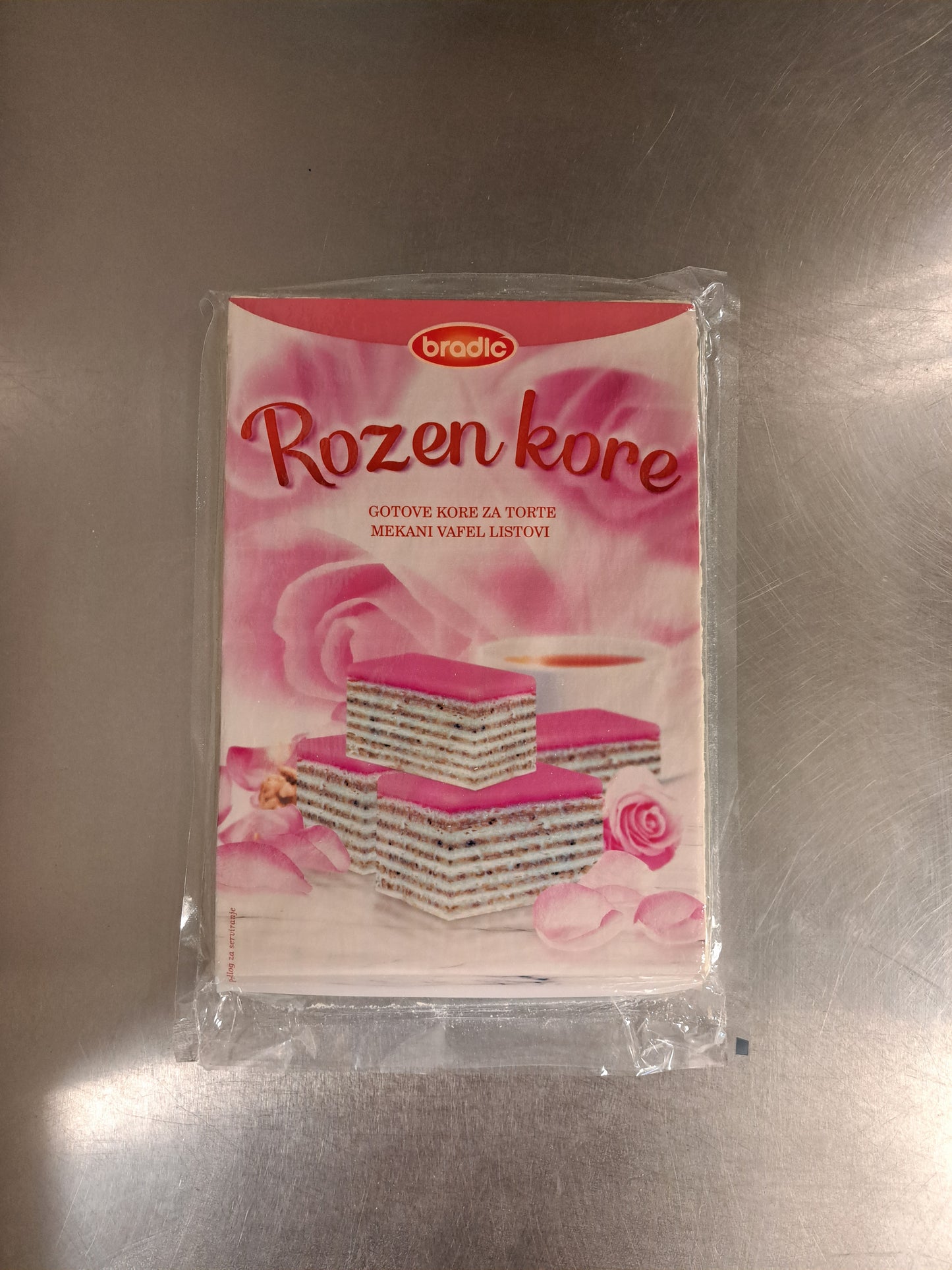 Bradic Rozen kore - tårtlager