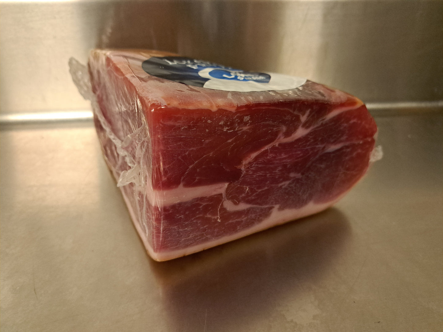 Lokev Lokavski prsut - Lokev prosciutto ca 1300g-1400g